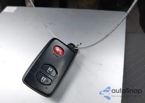 2013 Toyota Prius Three из США, поврежденный, VIN JTDKN3DU8D5550581